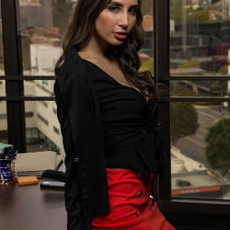Sexy Gianna Dior is horny in the office
