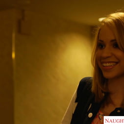 Mae Olsen Gets her money from her sugar daddy